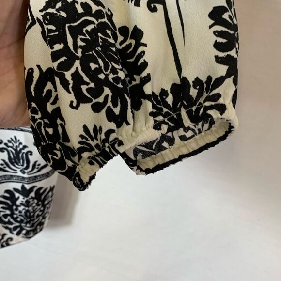 Lands’ End Black White Houndstooth Floral Tie Neck Button Front LS Tunic Sz 12 - Picture 10 of 16